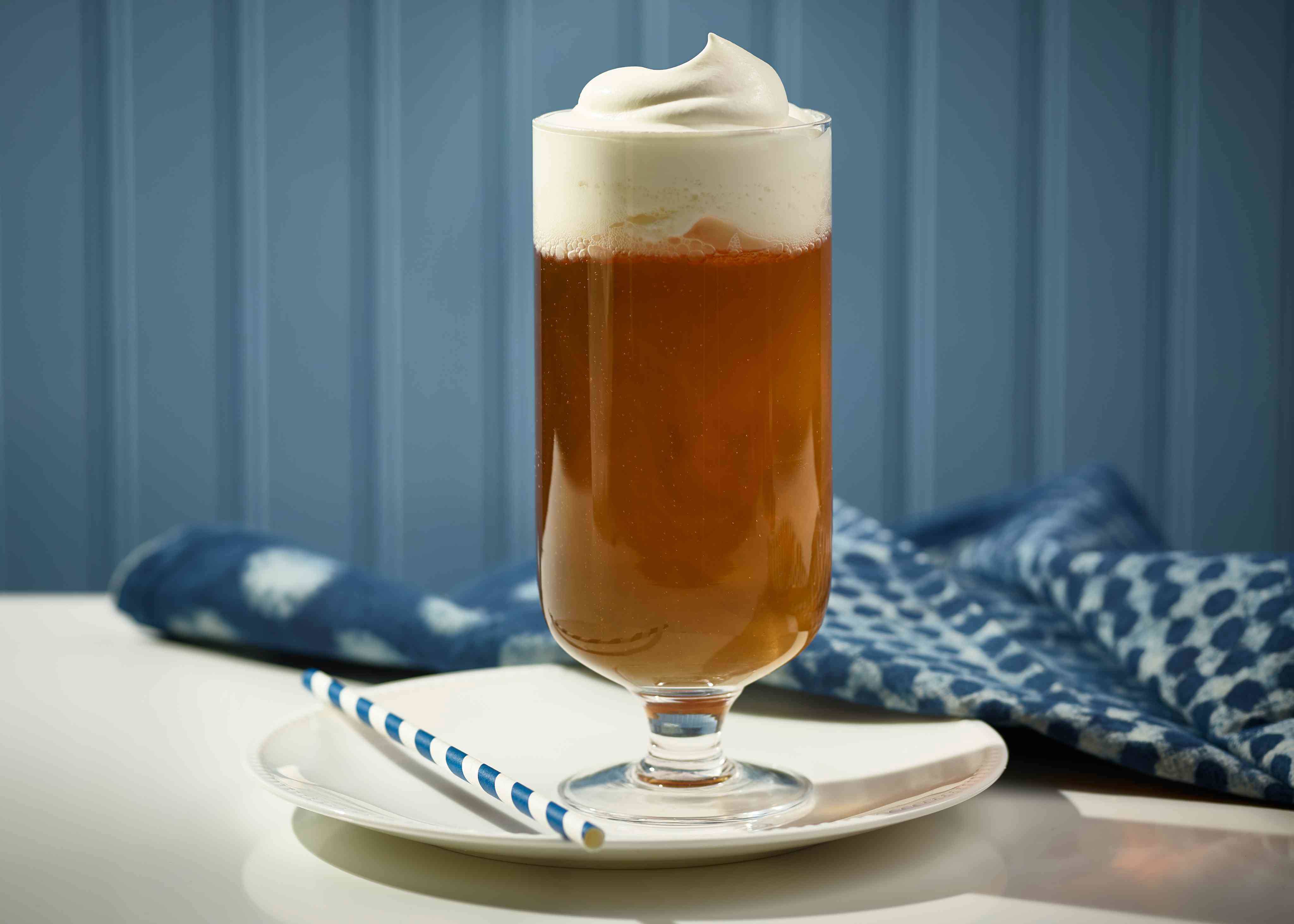 Cold Butterbeer Recipe with Alcohol Rum & Cream Soda OHLQ