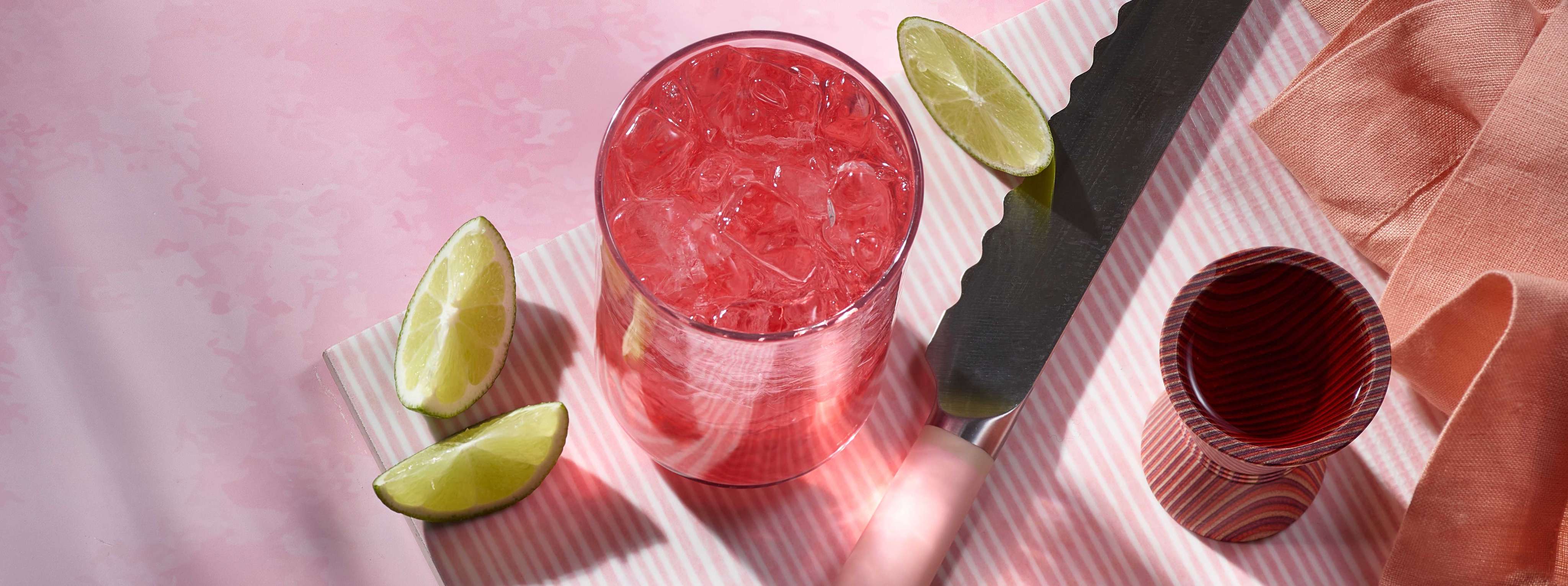 Try The Woo Woo, a Perfectly Peachy Cocktail | OHLQ.com